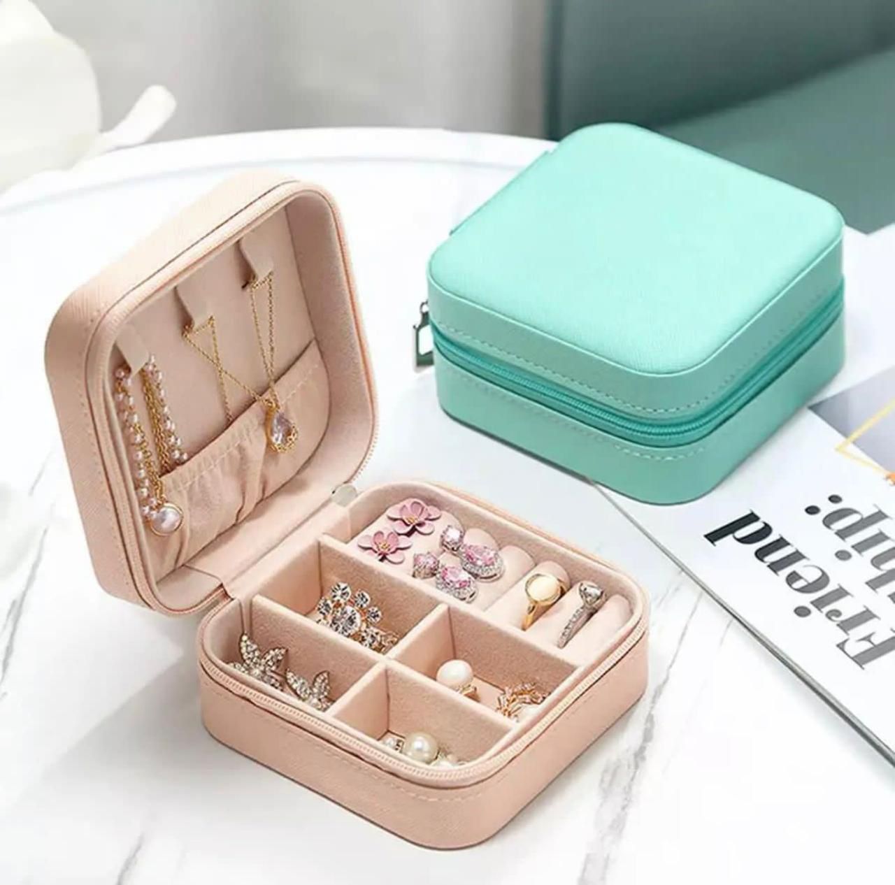 Portable Jewellery Storage box | Jewellery Organiser Box ,for Travelling Leather Box ,|  Gift boxes For Jewellery, Mini jewellery storage box for multipurpose